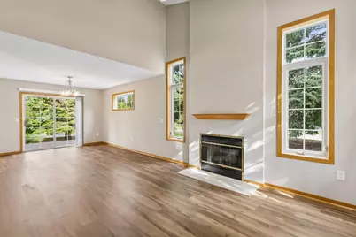 15329 Greenhaven Lane #101, Burnsville, MN 55306 - Photo 4