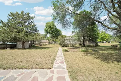 903 Parallel Street, Chaska, MN 55318 - Photo 40