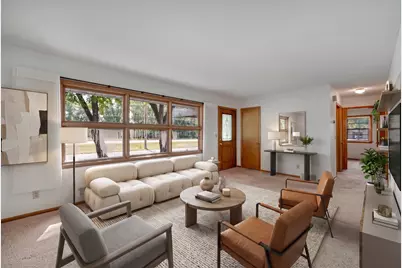 903 Parallel Street, Chaska, MN 55318 - Photo 2