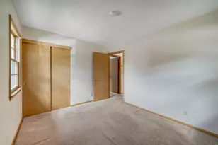 903 Parallel St, Chaska, MN 55318 - Photo 16