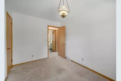 903 Parallel Street, Chaska, MN 55318 - Photo 18