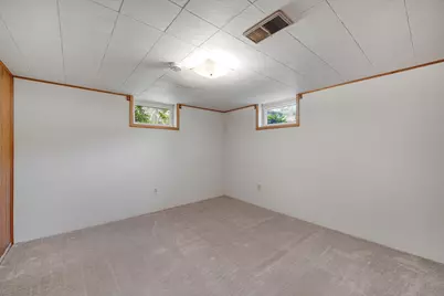 903 Parallel Street, Chaska, MN 55318 - Photo 26