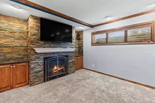 201 12th Ave NW, Pipestone, MN 56164 - Photo 38