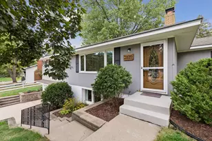 2820 W 91st St, Bloomington, MN 55431 - Photo 2