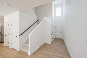 10548 Harbor Ln N, Maple Grove, MN 55369 - Photo 8