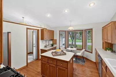4975 Lincoln Drive, Edina, MN 55436 - Photo 10
