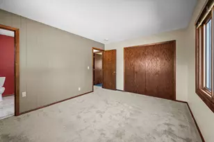801 E 102nd St, Bloomington, MN 55420 - Photo 20