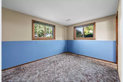 801 E 102nd Street, Bloomington, MN 55420 - Photo 30