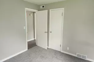 1806 2nd St NE, Austin, MN 55912 - Photo 12