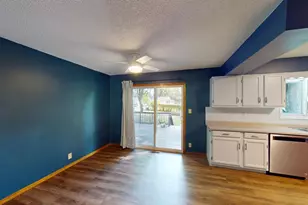1605 Canary Dr, Albert Lea, MN 56007 - Photo 8