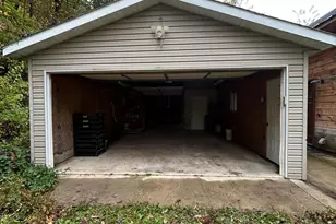 911 Mississippi Ln, Brownsville, MN 55919 - Photo 14