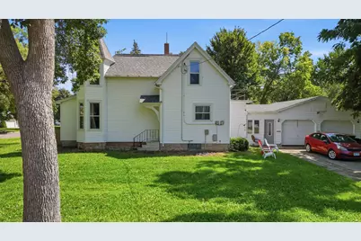 204 E 12th Street, Blue Earth, MN 56013 - Photo 30