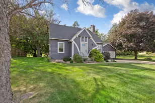 418 Prairie Ave, Faribault, MN 55021 - Photo 2