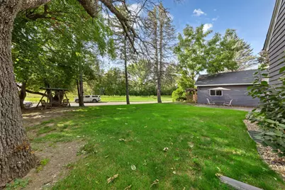 418 Prairie Avenue, Faribault, MN 55021 - Photo 10