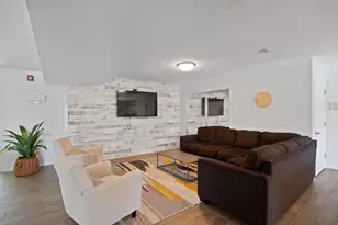 4820 Park Commons Dr, Saint Louis Park, MN 55416 - Photo 32