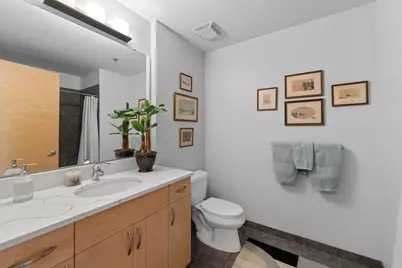 215 10th Avenue S #632, Minneapolis, MN 55415 - Photo 22