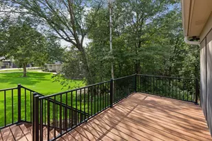 21180 Wellington Pl, Lakeville, MN 55044 - Photo 52