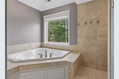 21180 Wellington Place, Lakeville, MN 55044 - Photo 34