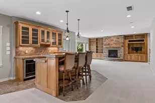 21180 Wellington Pl, Lakeville, MN 55044 - Photo 44