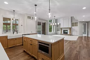 21180 Wellington Pl, Lakeville, MN 55044 - Photo 22