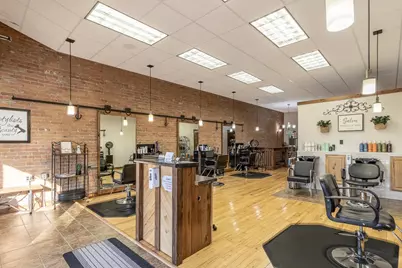 25 S Park Avenue, Le Center, MN 56057 - Photo 6