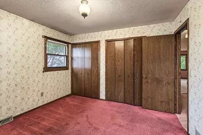 1677 Burns Avenue, Saint Paul, MN 55106 - Photo 14