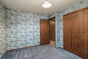 1677 Burns Ave, Saint Paul, MN 55106 - Photo 16