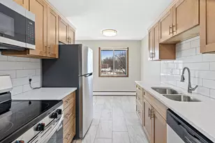 2210 Eldridge Ave E, North Saint Paul, MN 55109 - Photo 4