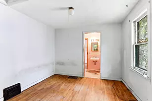 4039 Upton Ave N, Minneapolis, MN 55412 - Photo 10