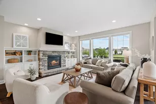 16568 Duluth Trl, Lakeville, MN 55044 - Photo 20