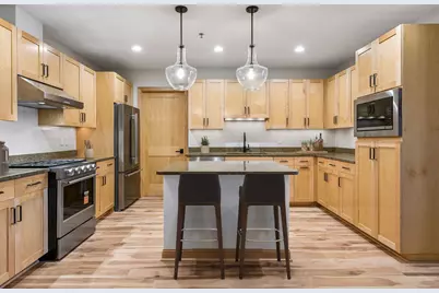 4100 Shoreline Drive #S204, Spring Park, MN 55384 - Photo 4