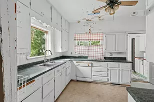 540 Central Ave S, Milaca, MN 56353 - Photo 8