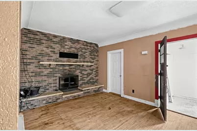 540 Central Avenue S, Milaca, MN 56353 - Photo 10