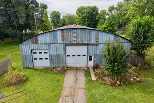 2810 Mill St, Slayton, MN 56172 - Photo 10