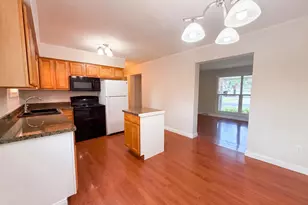 868 Wescott Square, Eagan, MN 55123 - Photo 8