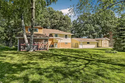 108 25th Street SW, Rochester, MN 55902 - Photo 6