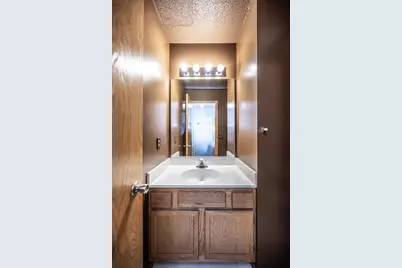 13826 Granada Way, Apple Valley, MN 55124 - Photo 10