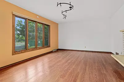 9339 Cedar Lake Road S, Saint Louis Park, MN 55426 - Photo 10