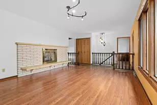 9339 Cedar Lk Rd S, Saint Louis Park, MN 55426 - Photo 12