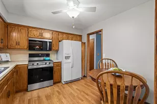 25870 Skyline Cir, Elko New Market, MN 55020 - Photo 10