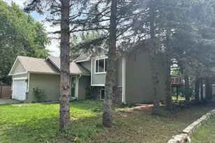 1521 Hydram Ave N, Oakdale, MN 55128 - Photo 2
