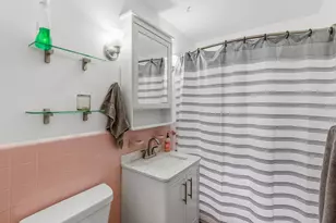 2510 Vincent Ave N, Minneapolis, MN 55411 - Photo 20