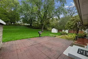 5603 Woodland Rd, Minnetonka, MN 55345 - Photo 28
