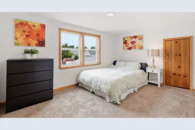 1238 Grotto Street N, Saint Paul, MN 55117 - Photo 18