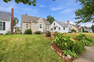 1238 Grotto St N, Saint Paul, MN 55117 - Photo 24