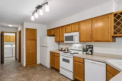 1842 Cliff Lake Court, Eagan, MN 55122 - Photo 12
