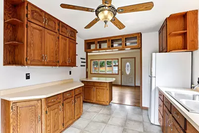 617 E Lincoln Road, New Richmond, WI 54017 - Photo 12