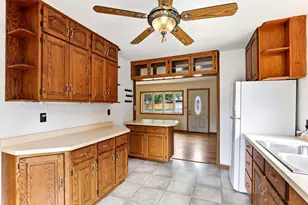 617 E Lincoln Rd, New Richmond, WI 54017 - Photo 12