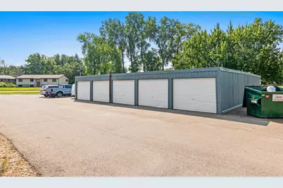 2210 Eldridge Ave E #203, North Saint Paul, MN 55109 - Photo 16