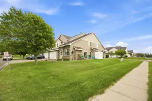 17530 Gillette Way, Lakeville, MN 55044 - Photo 1